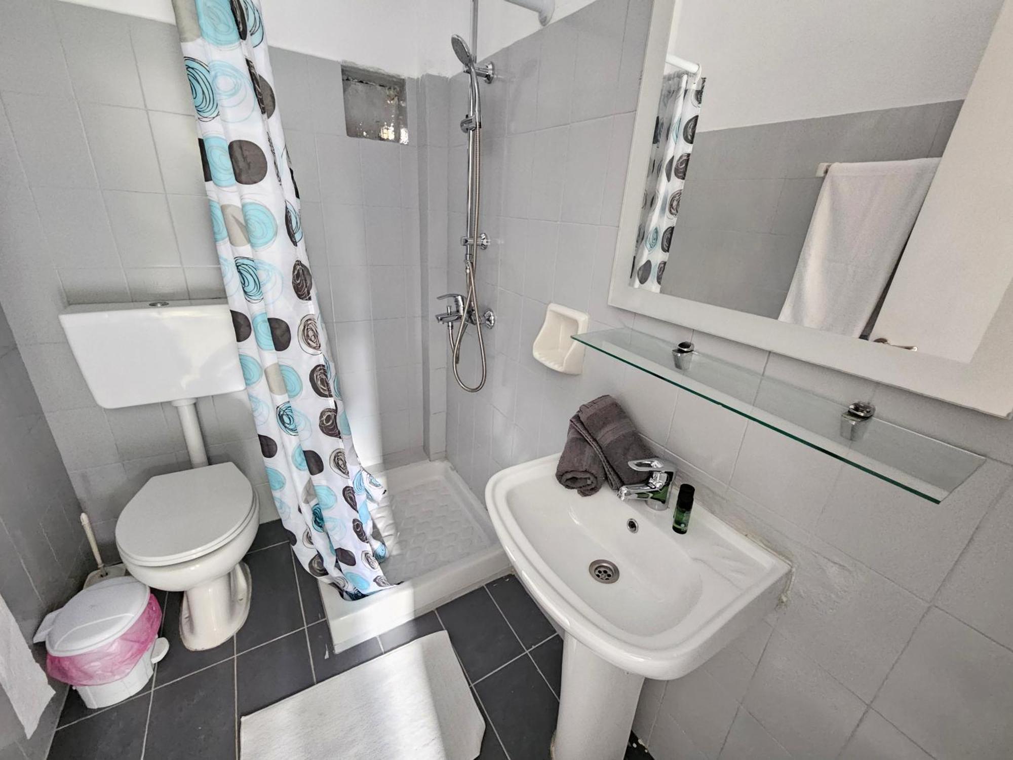 Apartment Lora